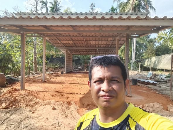 ร่วมกันสร้างบ้านให้กับผู้พิการ “โครงการปรับสภาพสิ่งแวดล้อมที่อยู่อาศัยให้เหมาะสมและปลอดภัย” กลุ่มเปราะบาง (ผู้พิการ) ให้กับนายสายันต์ เกสดา บ้านเลขที่ 116 หมู่ที่ 6 ต.วังใหม่ อ.เมือง จ.ชุมพร